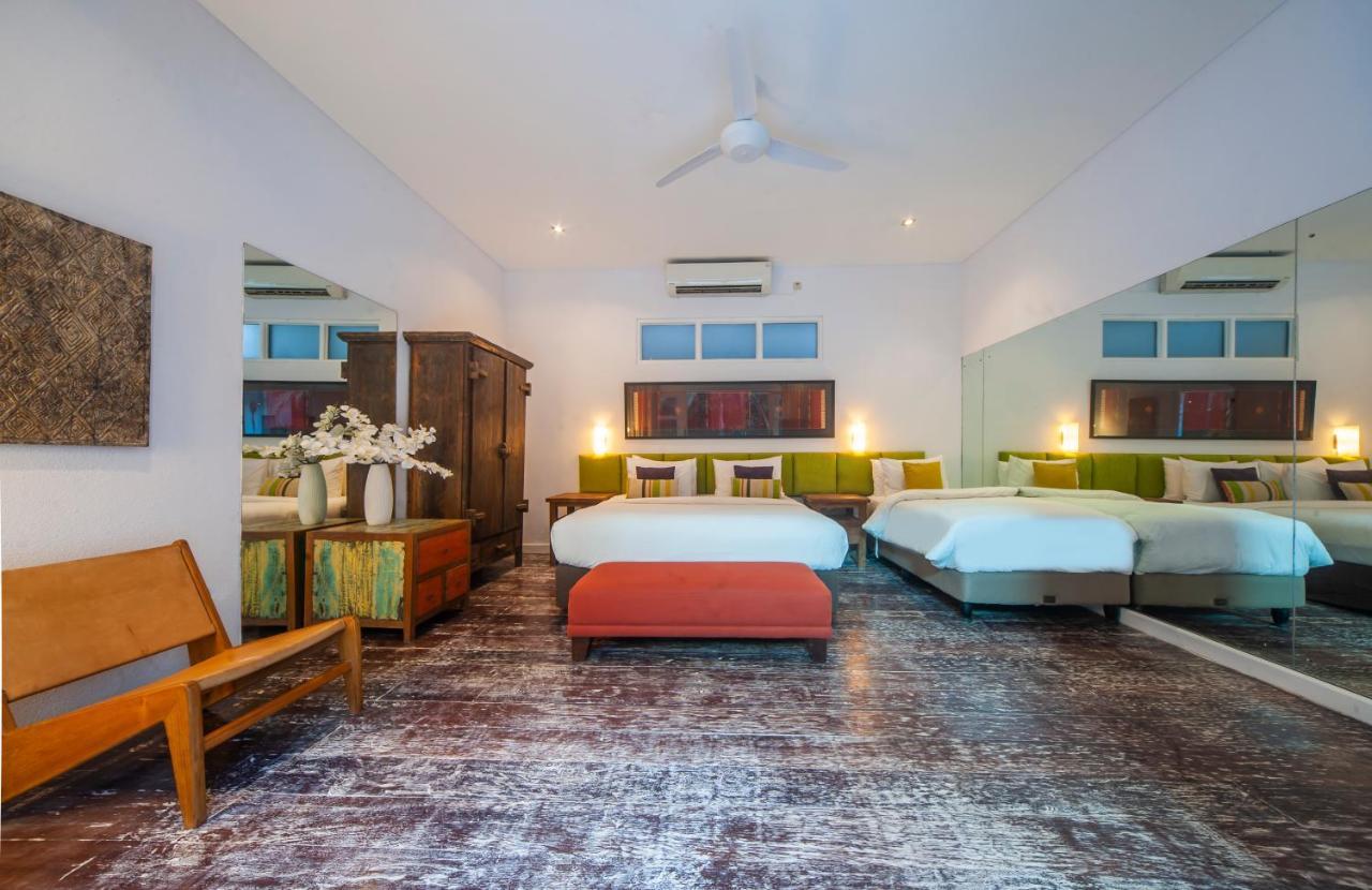 Villa Tides Seminyak Esterno foto