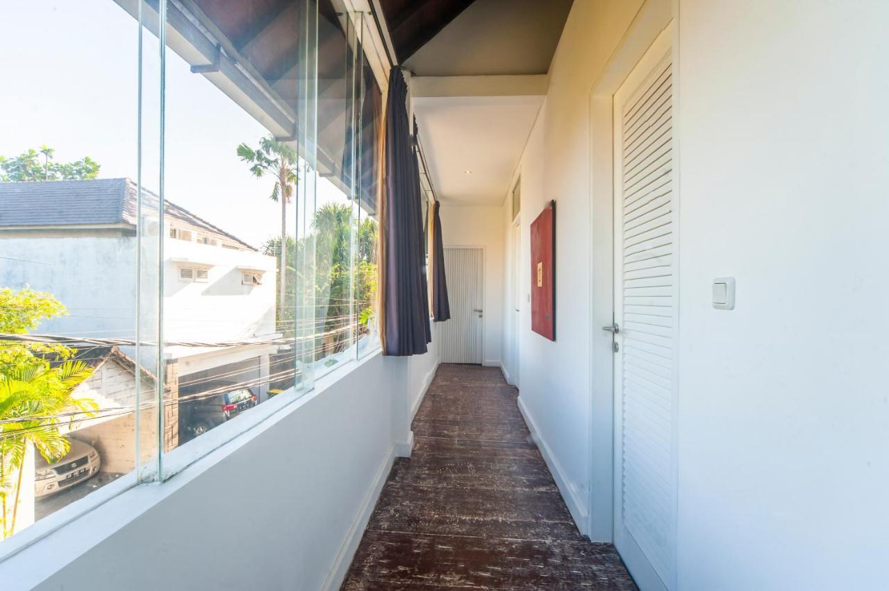 Villa Tides Seminyak Esterno foto
