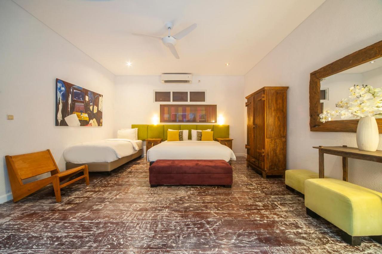 Villa Tides Seminyak Esterno foto