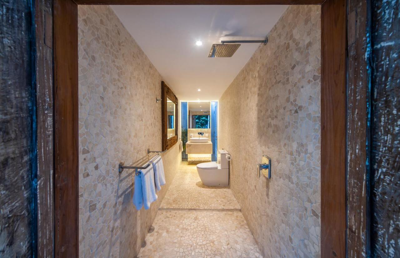 Villa Tides Seminyak Esterno foto